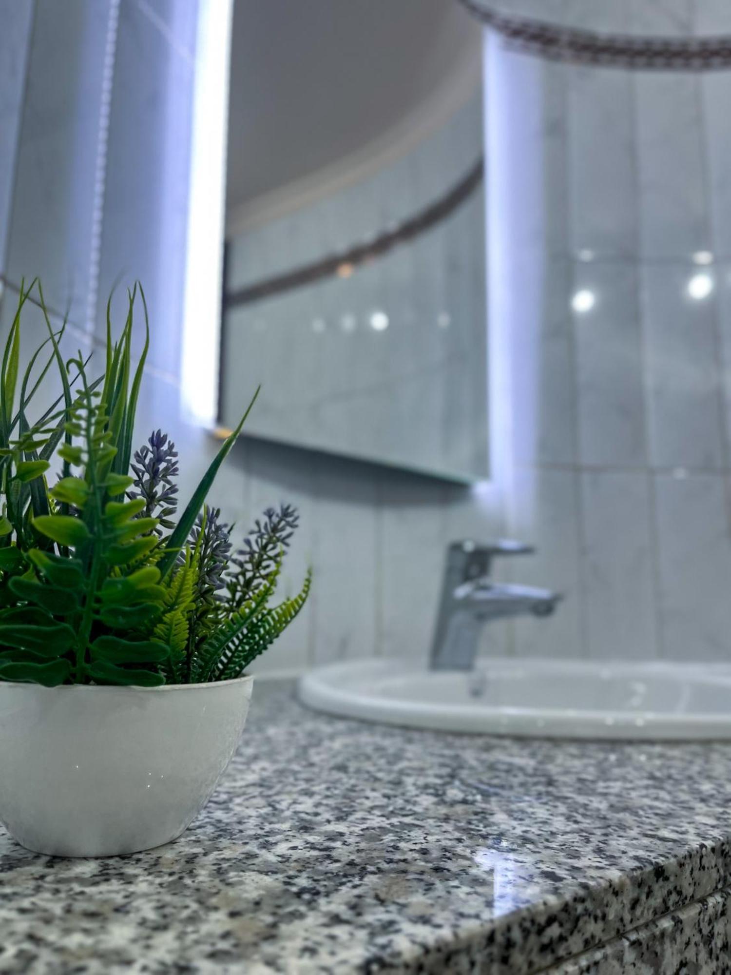 Beautiful Apartment Altamar Playa Del Aguila  ภายนอก รูปภาพ